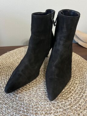 LOIRET Artisan Suede Ankle Boots – Handmade – Size 35.5 – Women's.